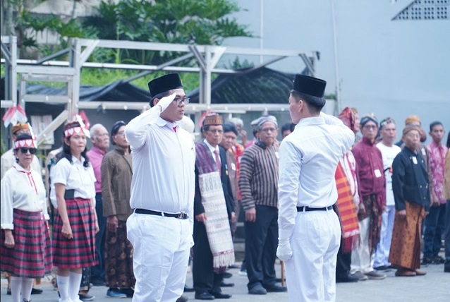petugas2 PAKAI